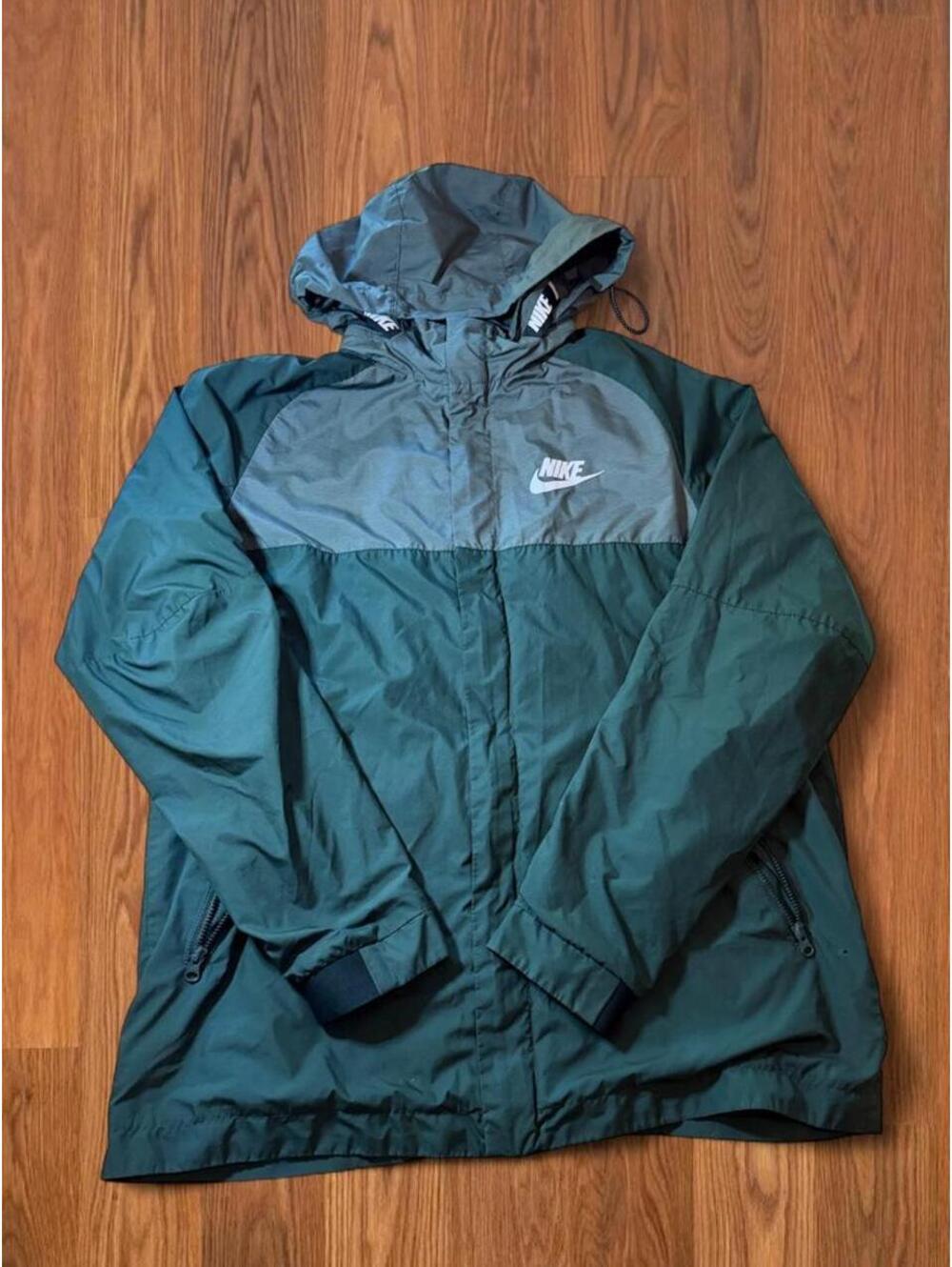 Nike Retro Windbreaker Jacket Mens Medium Green Gray Athletic Streetwear